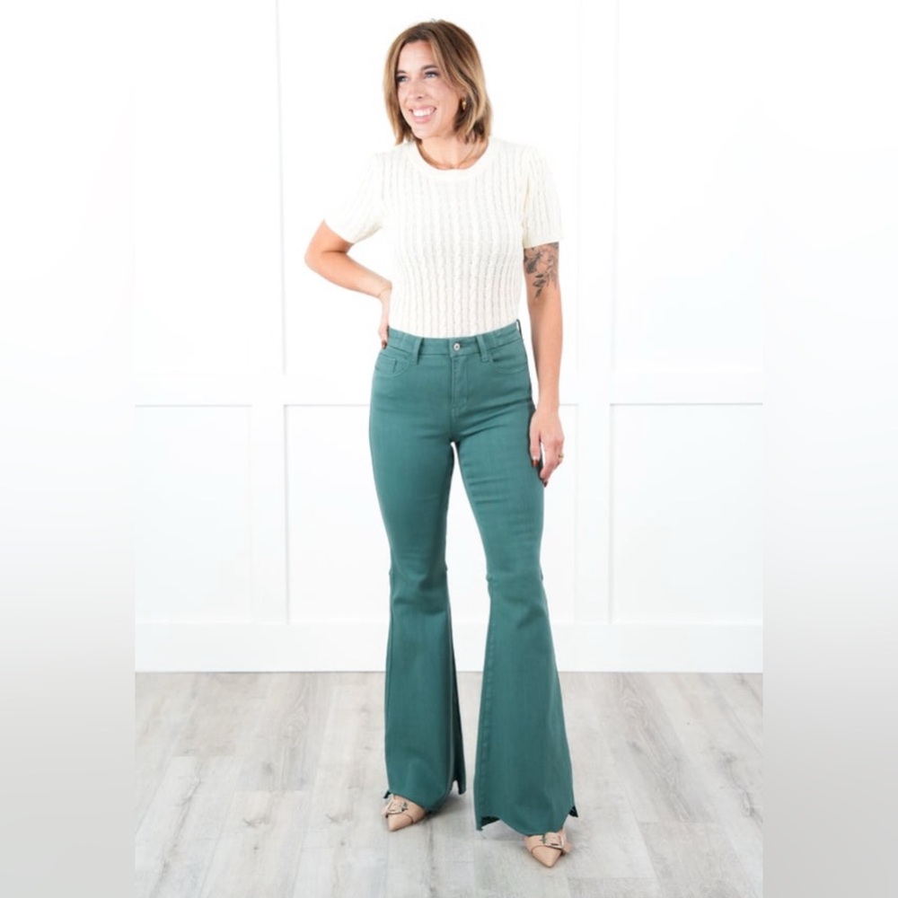 Vervet - Green Wide Leg Flare Jeans with Vintage Raw Hem NWT - Picture 7 of 16